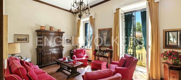 5 bedrooms Villa in Varese, Italy No. 263275 4