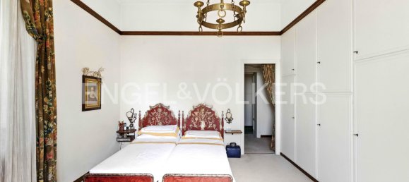 5 bedrooms Villa in Varese, Italy No. 263275 6