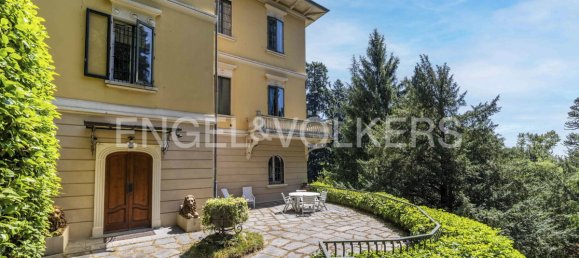 5 bedrooms Villa in Varese, Italy No. 263275 2