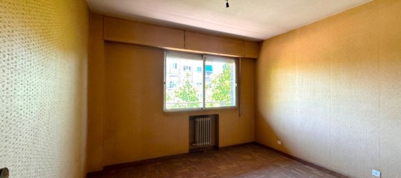 4 bedrooms Apartment in Madrid, Spain No. 170748 21