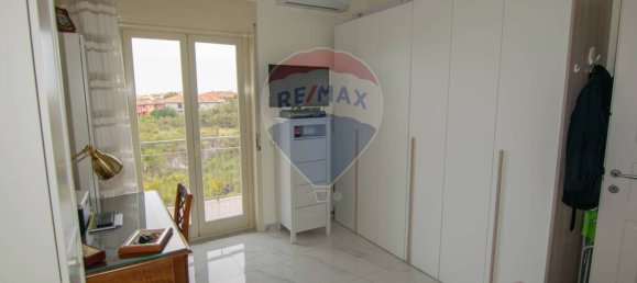 Apartamento T4 em Catania, Italy N.º 262050 22