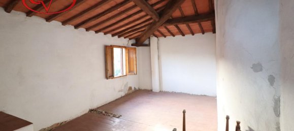 4 rooms House in Montevarchi, Italy No. 235672 6