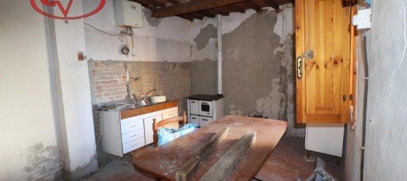 4 rooms House in Montevarchi, Italy No. 235672 17