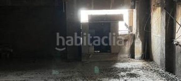 Bâtiment à Vic, Spain 1117m² No. 69088 18