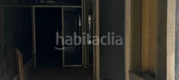 Bâtiment à Vic, Spain 1117m² No. 69088 9