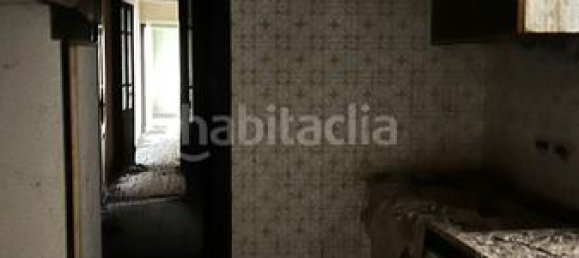 Bâtiment à Vic, Spain 1117m² No. 69088 7