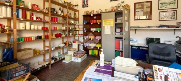 3غرفة مكتب في Salò, Italy رقم 257656 4