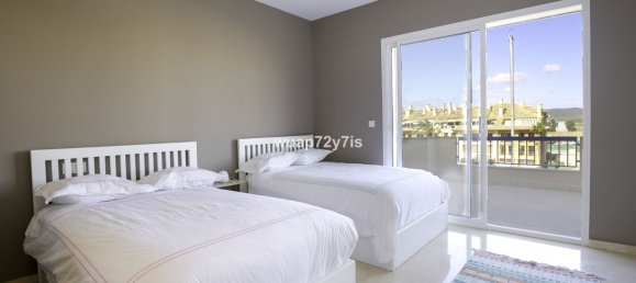 4 bedrooms Penthouse in Cadiz, Spain No. 147321 16