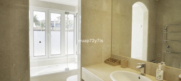 4 bedrooms Penthouse in Cadiz, Spain No. 147321 23