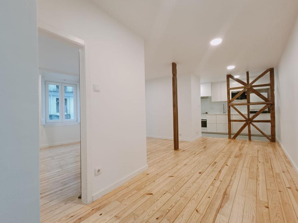 Квартира с 1 спальней в Лиссабон, Португалия № 220176