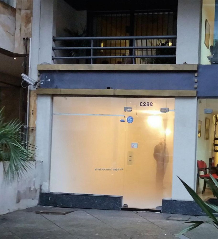1 bedroom Commercial property in Montevideo, Uruguay No. 13337