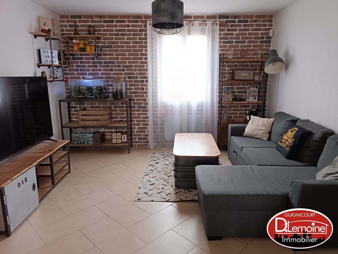 Casa de 5 dormitorios en Soissons, France No. 60081