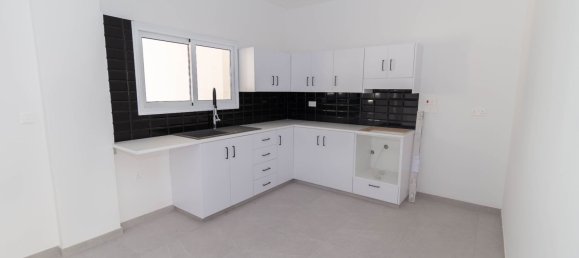 3 bedrooms Apartment in Livadia, Cyprus No. 23190 3