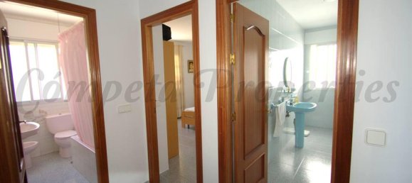 Adosado de 5 dormitorios en Cómpeta, Spain No. 176145 16