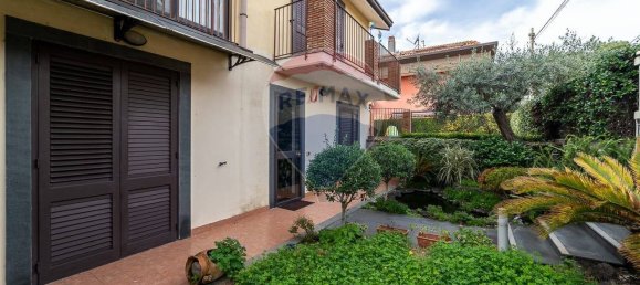 2 Schlafzimmer Wohnung in San Gregorio di Catania, Italy, Nr. 322630 23