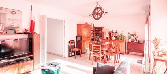 2 Schlafzimmer Haus in Chartres, France, Nr. 80656 4