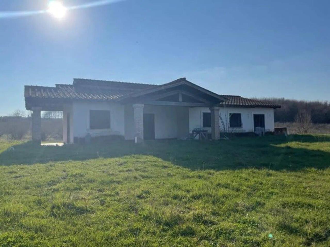 3غرفة فيلا في Sutri, Italy رقم 153038