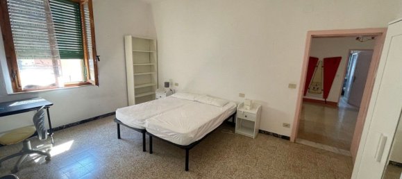 5 rooms Apartment in Siena, Italy No. 223795 8