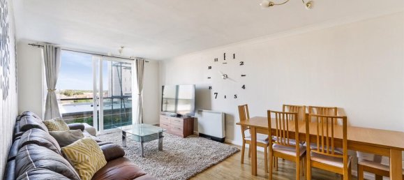 2 bedrooms Apartment in Feltham, United Kingdom No. 9847 3