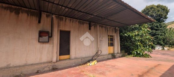 Lagerhaus in San Felice a Cancello, Italy 690m², Nr. 343001 14