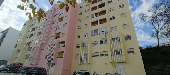 3 Schlafzimmer Wohnung in Loures, Portugal, Nr. 94642 2