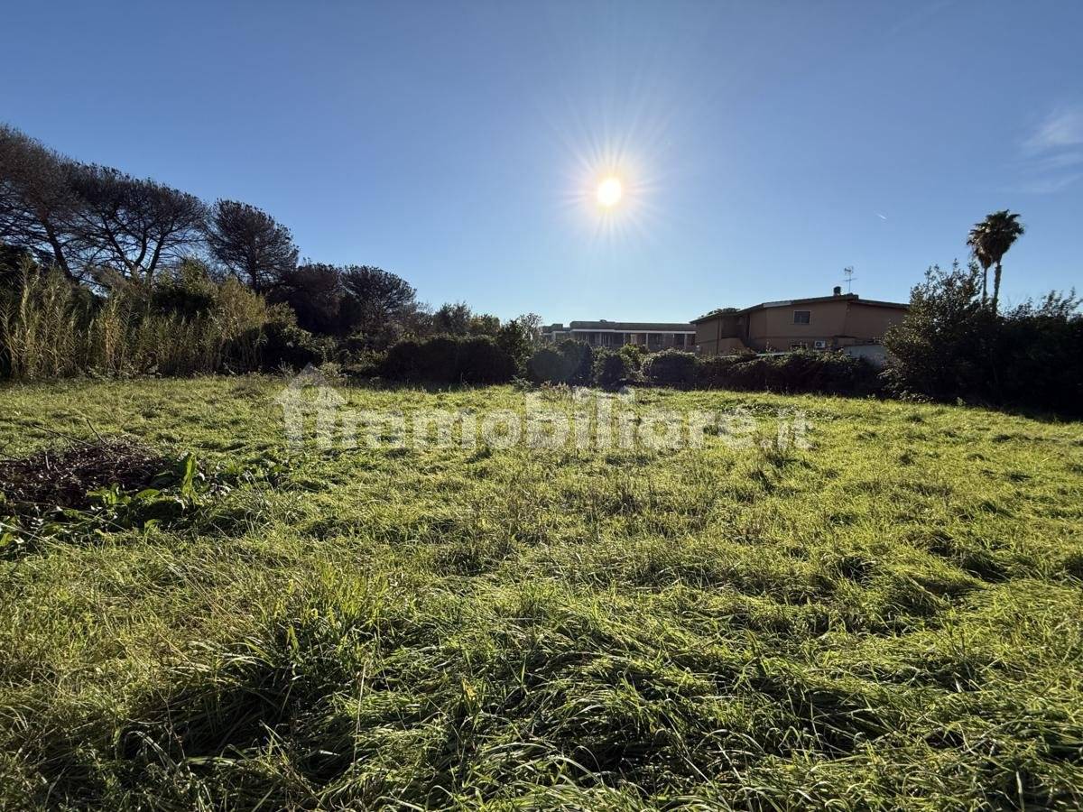 1486m² Land in Rome, Italy No. 173904