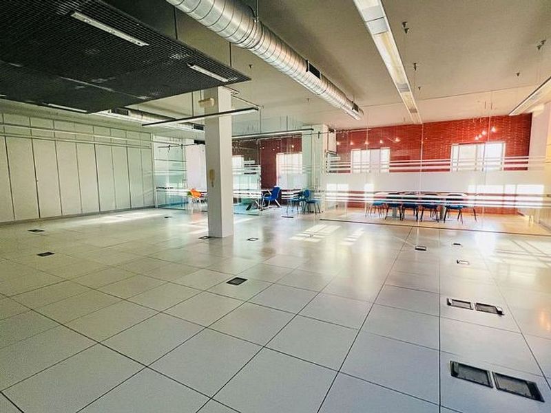Oficina en Campanillas, Spain 240 m² No. 226950