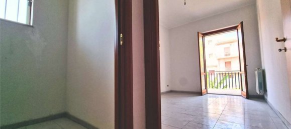 9 rooms Villa in Aci Catena, Italy No. 141452 10