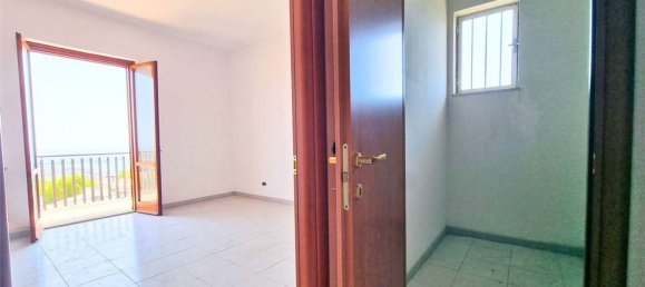 9 rooms Villa in Aci Catena, Italy No. 141452 11