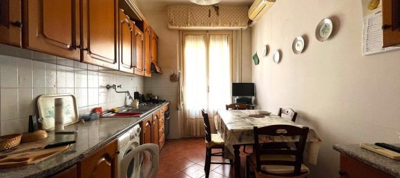 2 bedrooms Apartment in Florence, Italy No. 309899 7