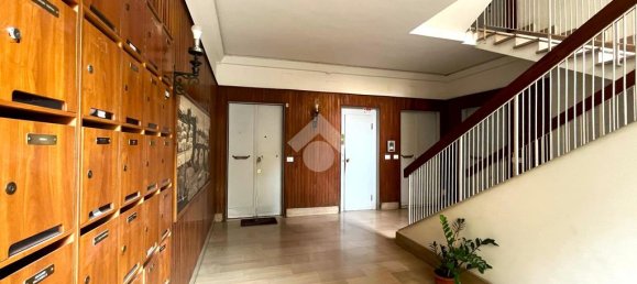 2 bedrooms Apartment in Florence, Italy No. 309899 4