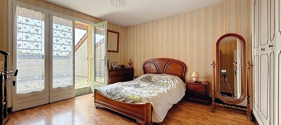 6 rooms House in Saint-Eloy-les-Mines, France No. 337624 14