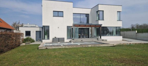 Villa de 6 habitaciónes en Mistelbach, Austria No. 242240 2