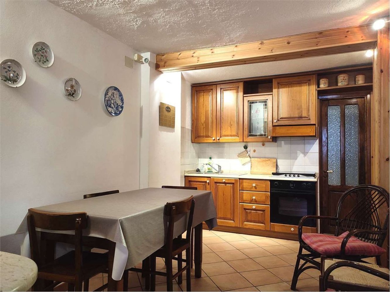 Casa de 4 divisões em Imperia, Italy N.º 187106