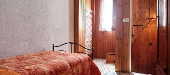 Casa de 4 divisões em Imperia, Italy N.º 187106 6