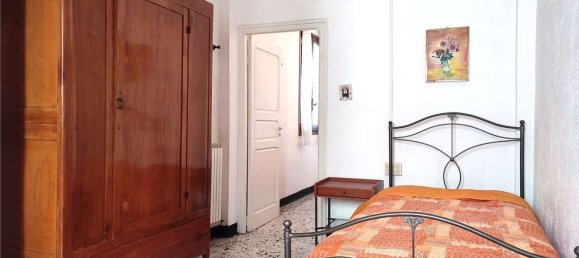 Casa de 4 divisões em Imperia, Italy N.º 187106 7