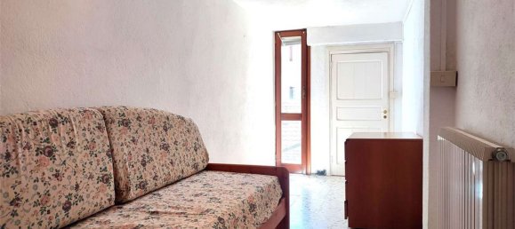 Casa de 4 divisões em Imperia, Italy N.º 187106 11