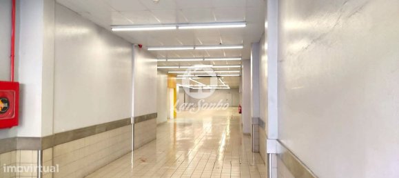 500m² Commercial property in Braga, Portugal No. 61635 5