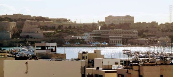 2 Schlafzimmer Penthouse in Gzira, Malta, Nr. 9416 4