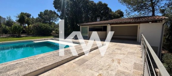 5 غرف نوم فيلا في Nimes, France رقم 345423 3