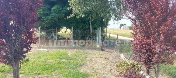 5 Schlafzimmer Haus in Ferrara, Italy, Nr. 327582 3