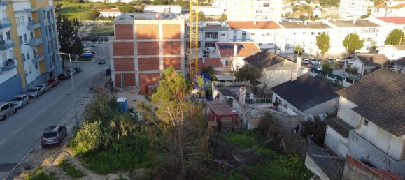 4 chambres Maison à Almada, Portugal No. 10953 9