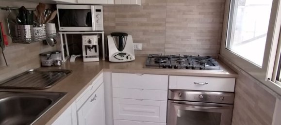 4 chambres Appartement à Palermo, Italy No. 323782 3