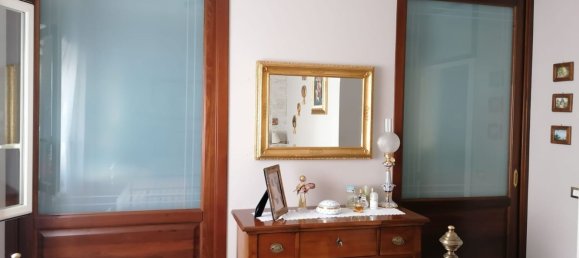 4 chambres Appartement à Palermo, Italy No. 323782 10