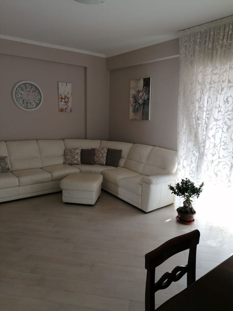 4 chambres Appartement à Palermo, Italy No. 323782