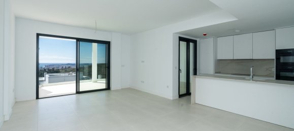 3 bedrooms Apartment in Fuengirola, Spain No. 151044 4