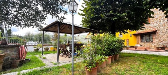 Casa de 5 dormitorios en Pistoia, Italy No. 358296 2