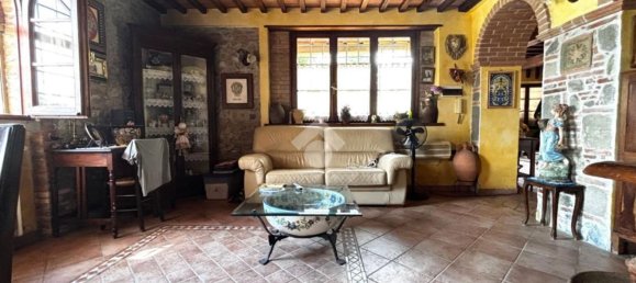 Casa de 5 dormitorios en Pistoia, Italy No. 358296 14