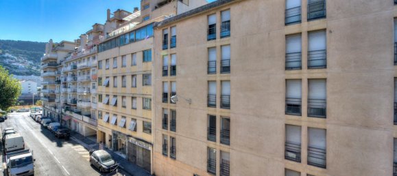 1 bedroom Apartment in Nice, France No. 349678 10