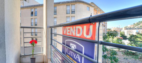 1 bedroom Apartment in Nice, France No. 349678 4